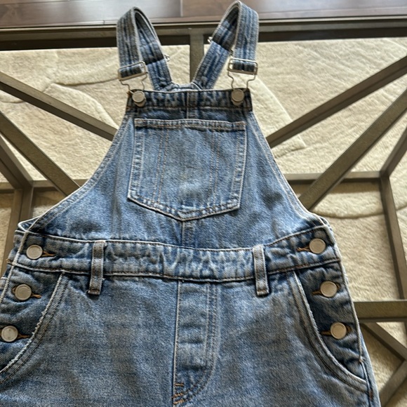 Overalls - Picture 4 of 5